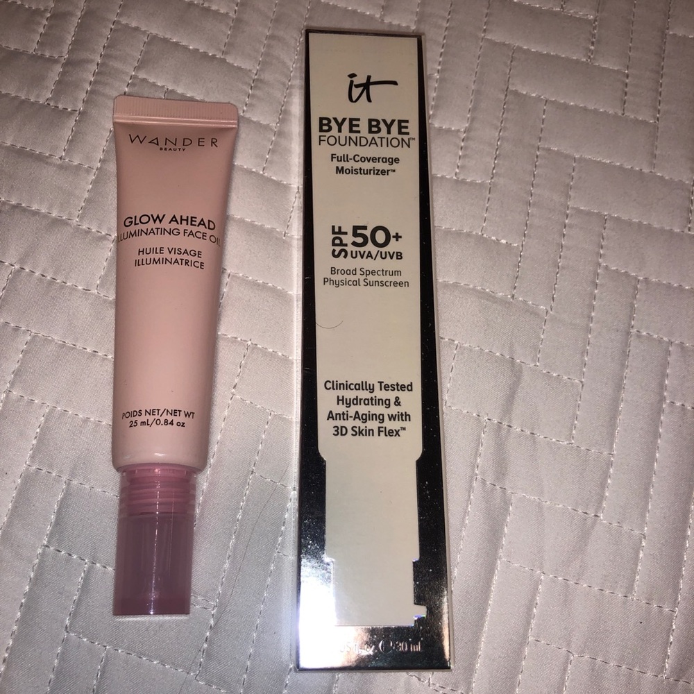 It foundation, Wander glow oil, and Becca powder